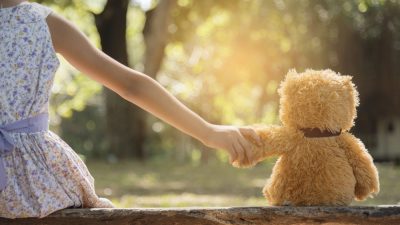peluche-enfant