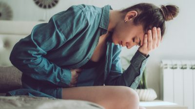 femme-regles-douleureuses