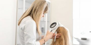 Zoom sur la greffe de cheveux robotisée : est-ce douloureux ?